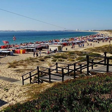 Estrela Do Mar - 100M Da Praia Peniche Buitenkant foto